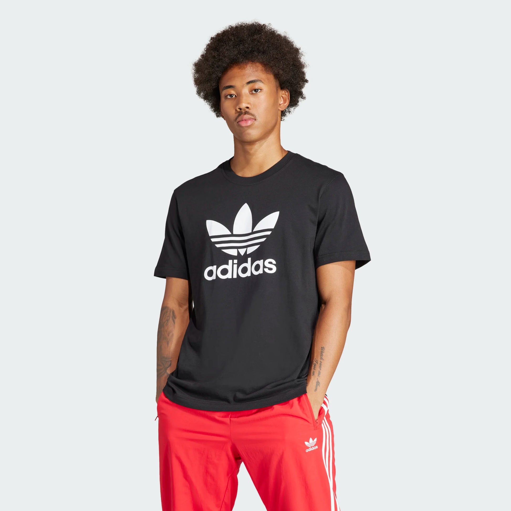 POLERA ADIDAS HOMBRE NEGRA La Bota Roja